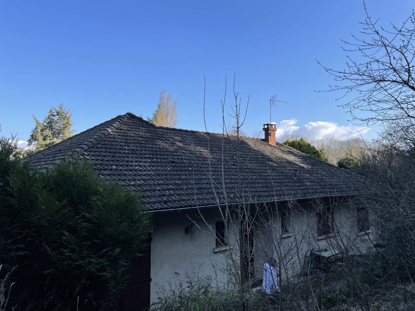 Agrandissement de maison par le toit avant ITE à Caluire et Cuire près de Fontaine sur Saône (69)