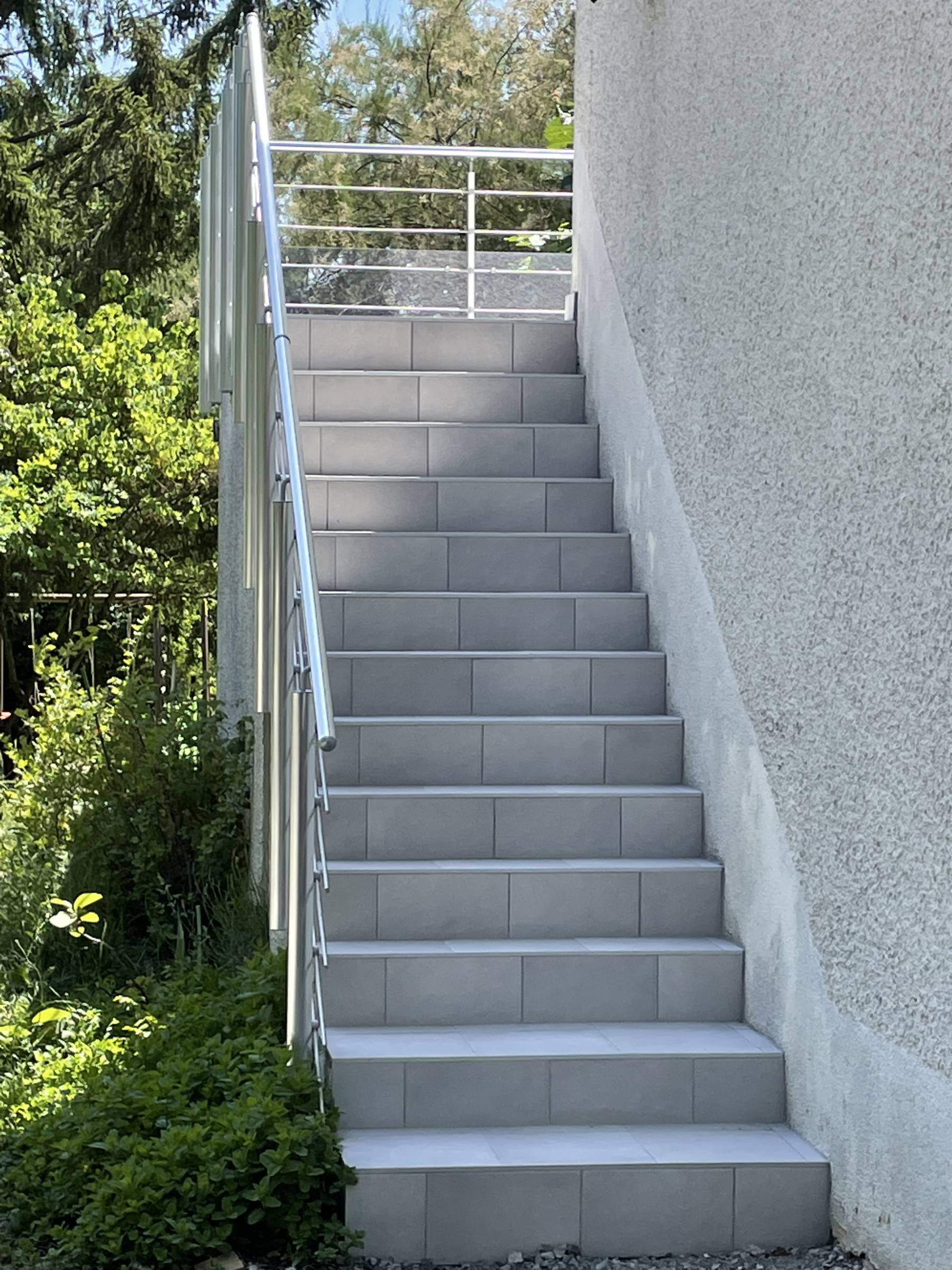 Rénovation d'un escalier extérieur à Belleville en Beaujolais (69) 